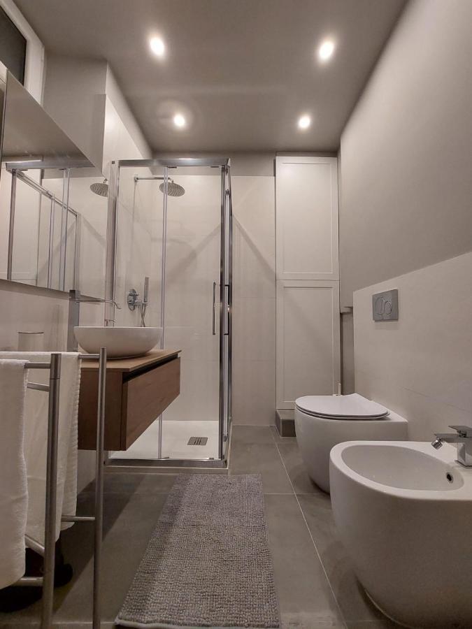 Appartamento Per 2 O 4 Persone - Torino Gran Madre Екстер'єр фото