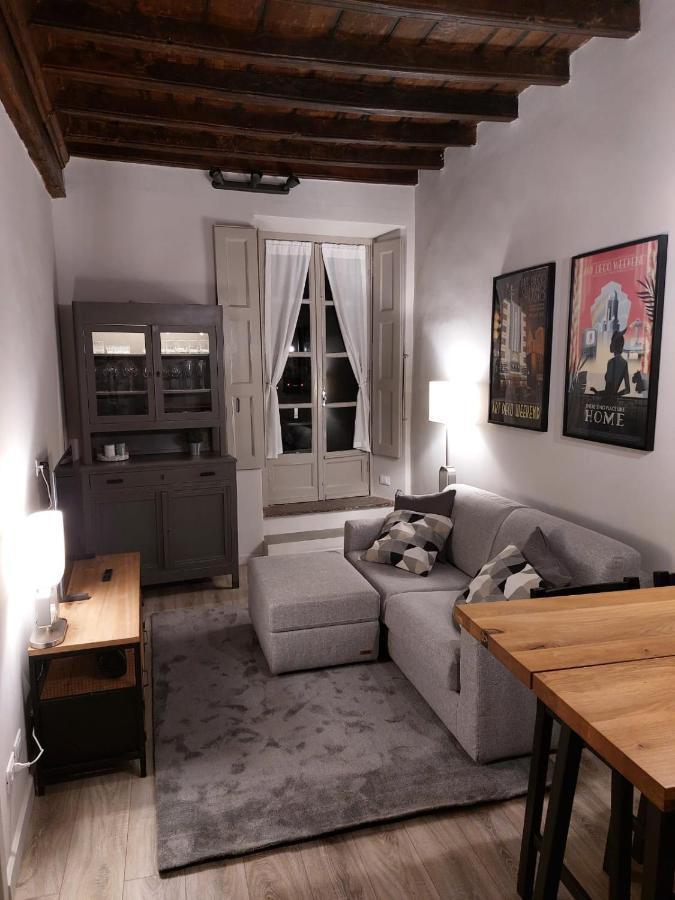 Appartamento Per 2 O 4 Persone - Torino Gran Madre Екстер'єр фото